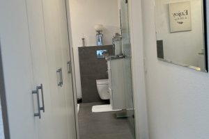 Begehbarer Kleiderschrank