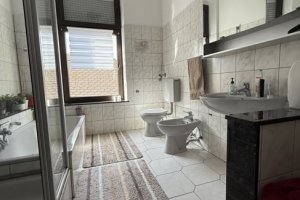 Wohnung 1 OG Bad